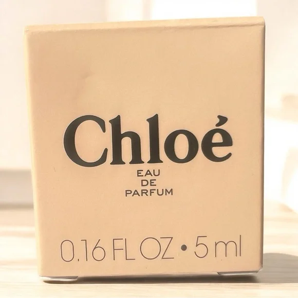 Chloé Eau de Parfum Mini Bottle NIB - Picture 4 of 7